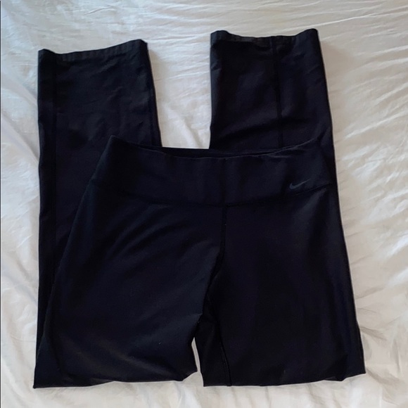 Nike Pants - Nike Dri-Fit Legendary Pant Leggings